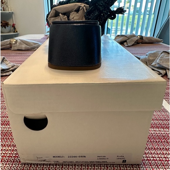 BRAZIL BREEZE SANDLES💕 - Picture 4 of 5